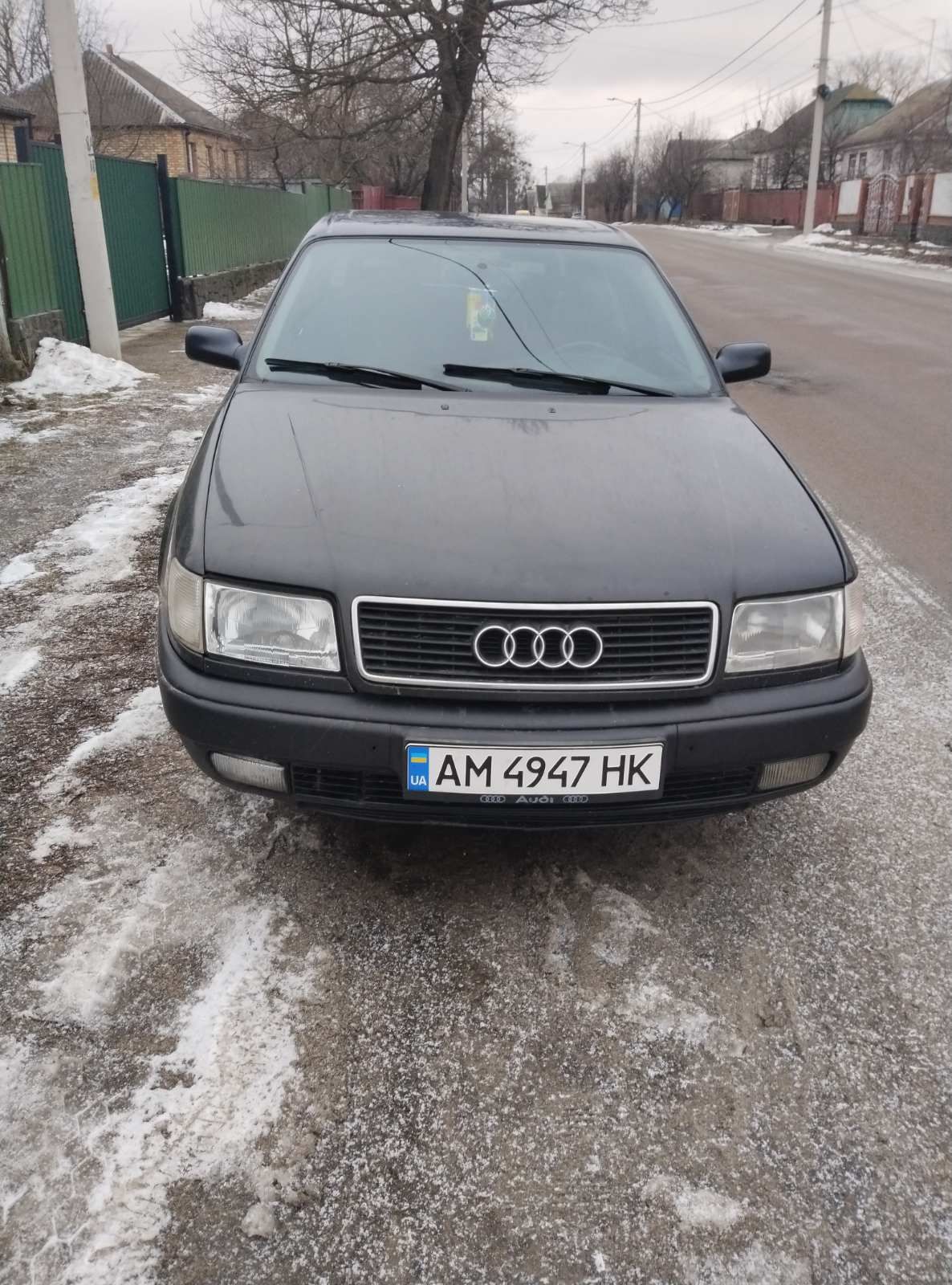 Терміново продам Audi 100