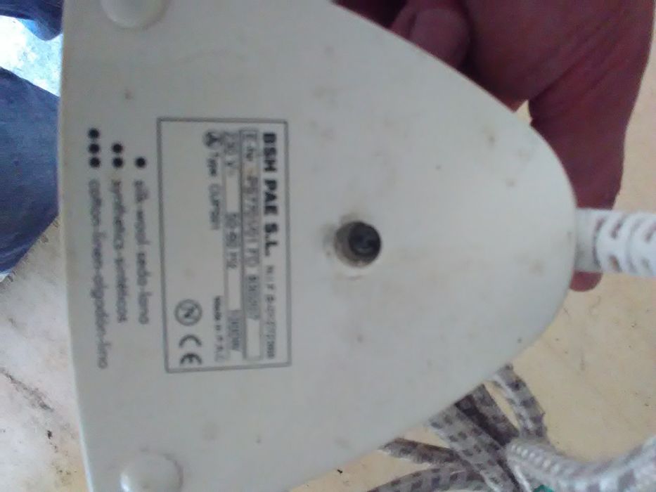 Ferro passar roupa Ufesa
