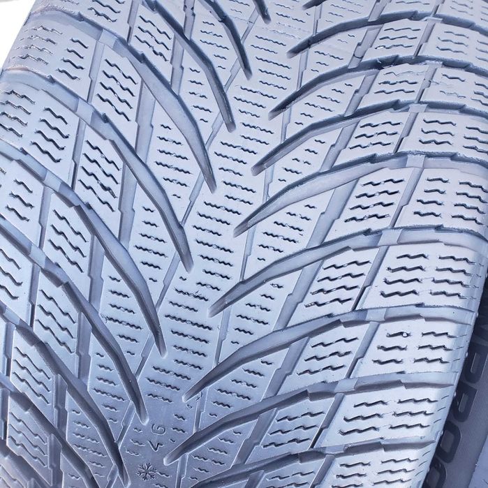 Шини 225/45 R18 Nokian (Нокіан) 120$/2шт. зимова резина