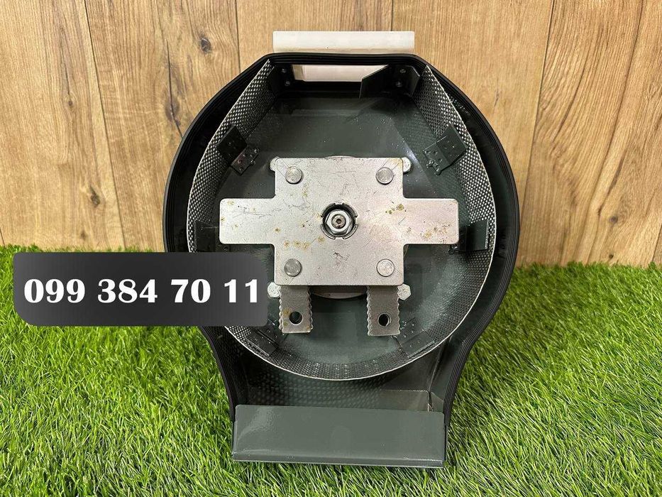 Кормоизмельчитель електричний Makita FBS-4500 Зернодробілка Млинок 4.5