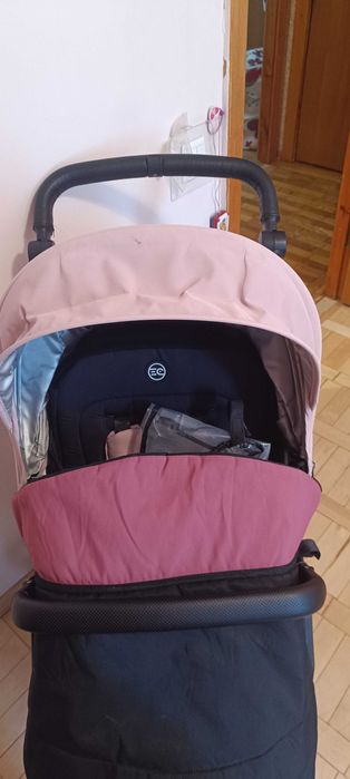 Прогулянкова коляска Dynamic