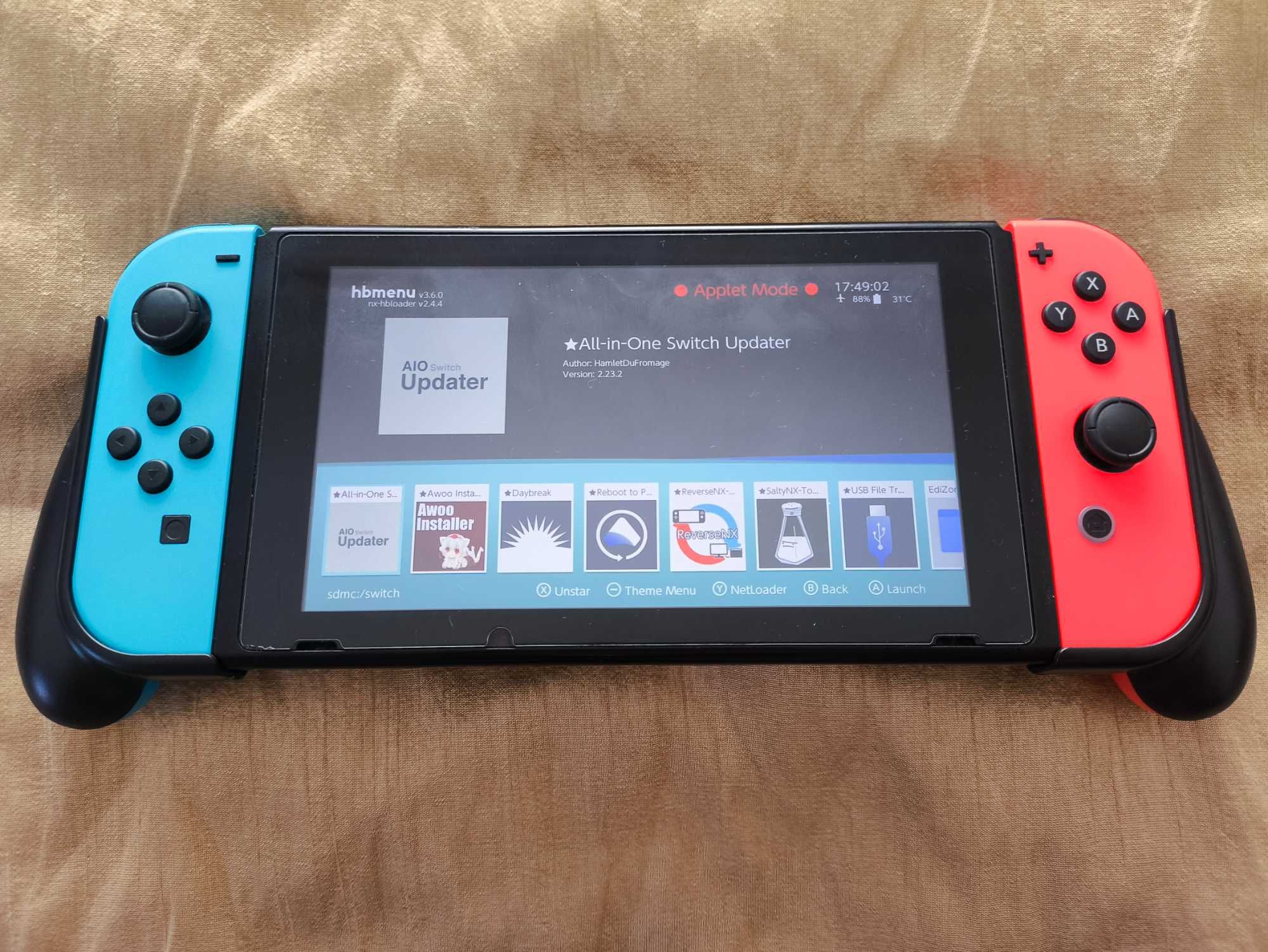 Vendo OG Nintendo Switch Desbloqueada (por RCM Jig) 128GB