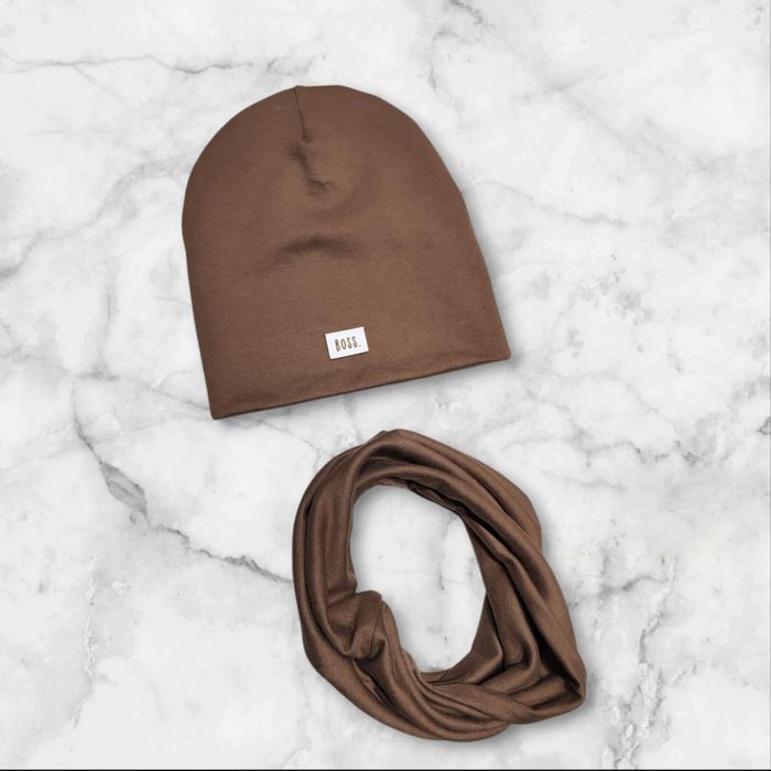 Komplet czapka komin jesienno-zimowy chłopięcy mleczna czekolada nowy