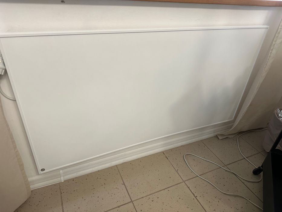 Grzejnik na podczerwień Cronos 700W