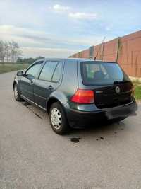 Volkswagen Golf 4