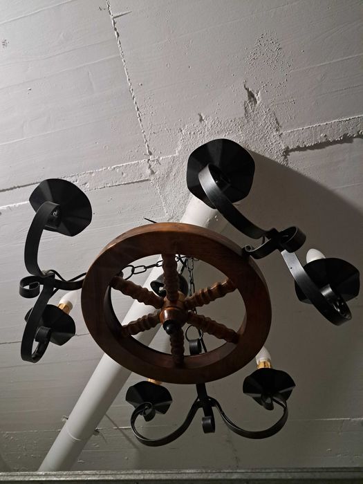 Candeeiro de Sala em Madeira