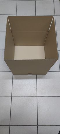 Karton 41x41x32 cm
