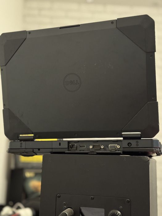 Dell Latitude 5414 - dotyk, pancerny, nowa bateria, 24 GB RAM