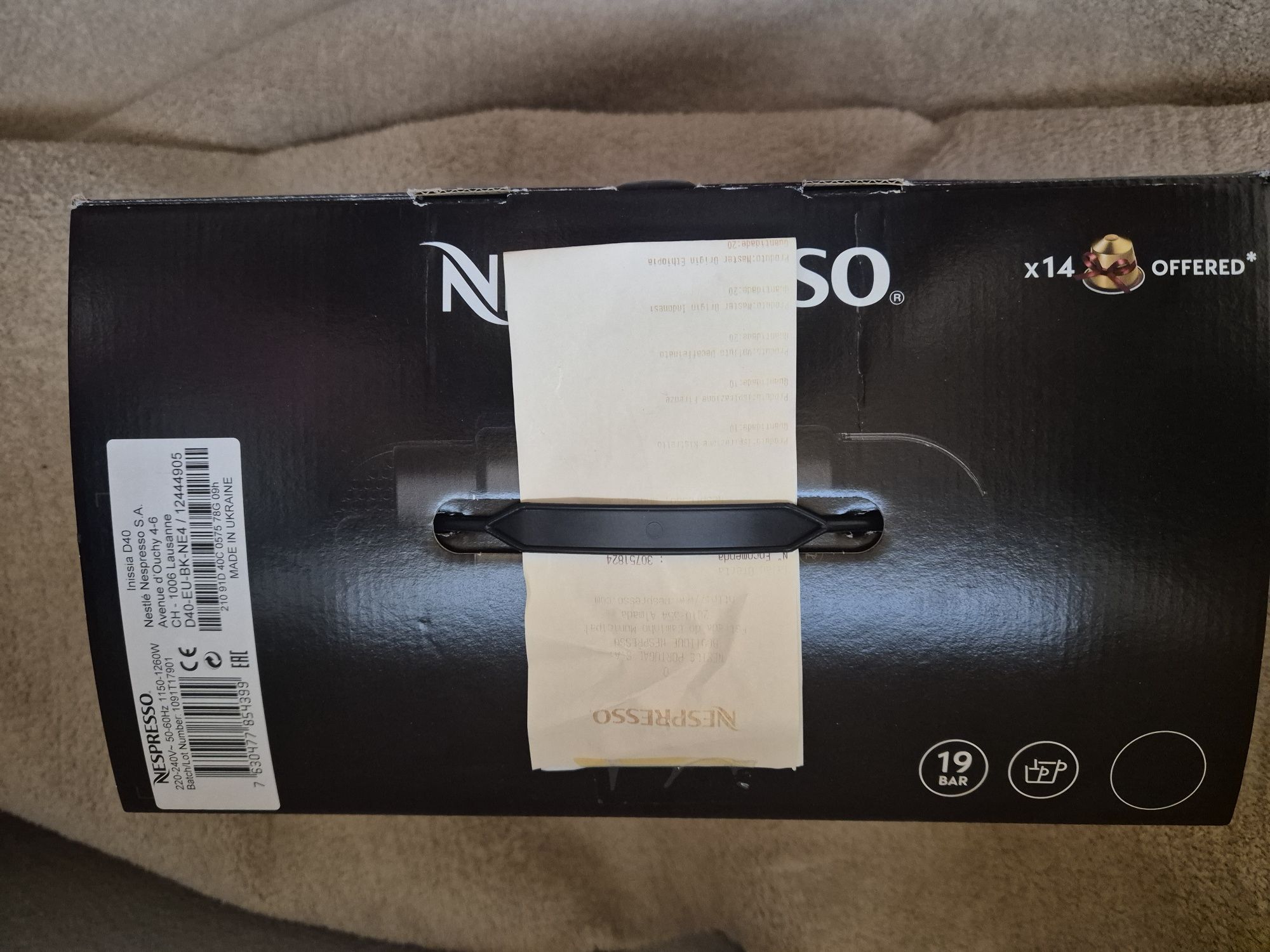 Vendo máquina de café Nespresso nova