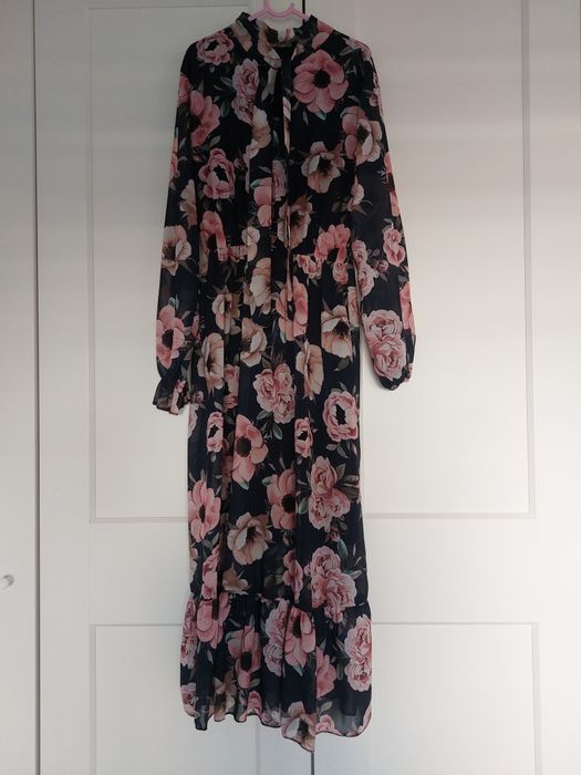 Sukienka w kwiaty wesele, chrzest, święta rozm M