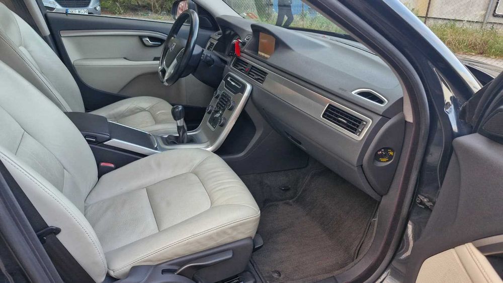 Volvo V70 2013 rok 2.0 d3 5 cylindrowy