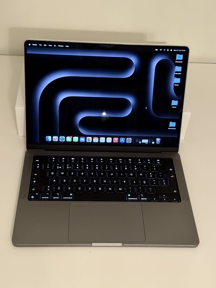 Macbook Pro 14” M3