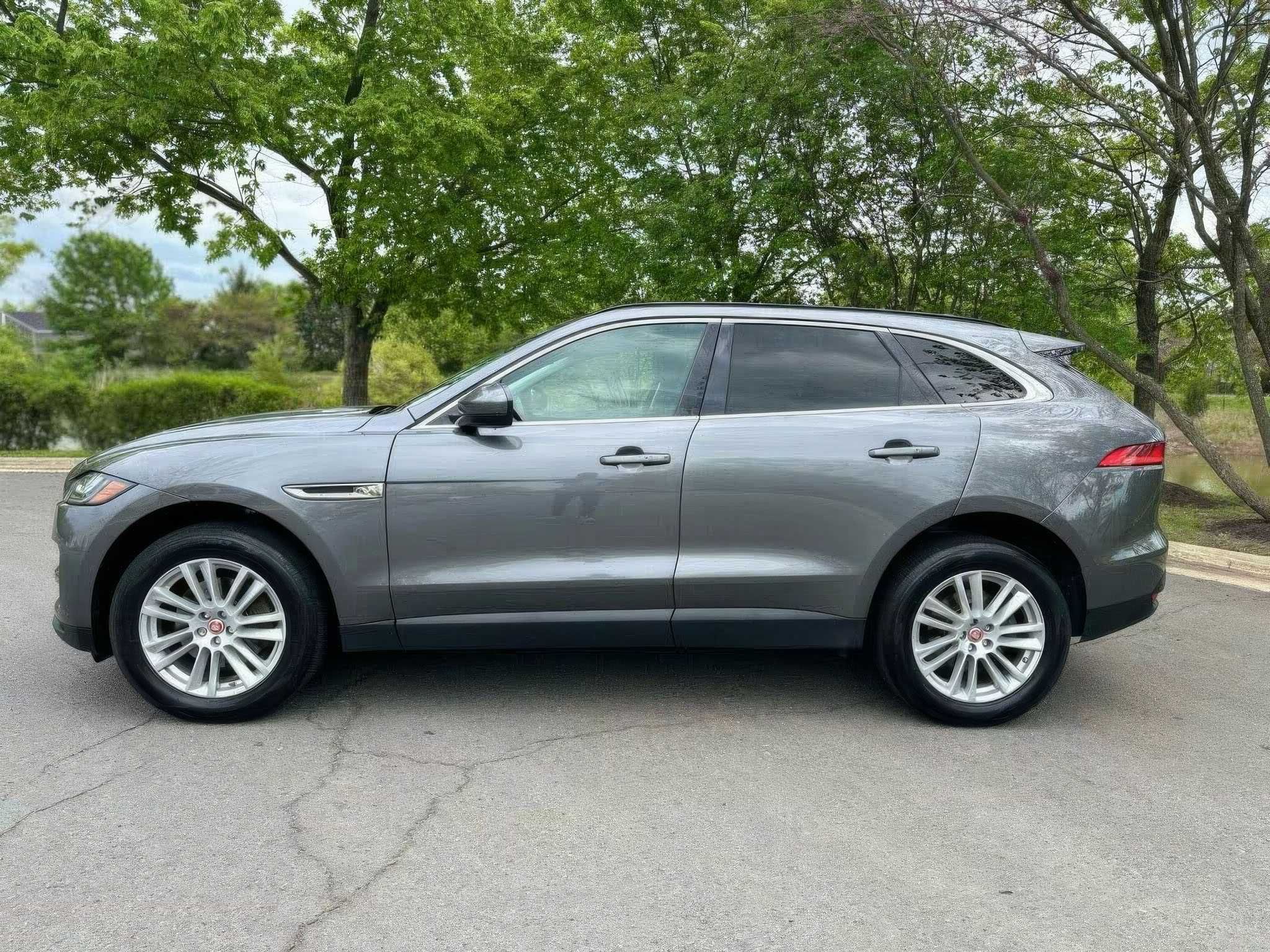 2018 Jaguar F-PACE 30t Prestige