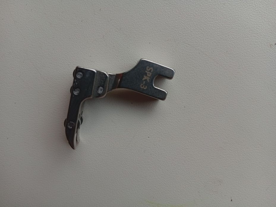 Лапки для промислової швейної машинки. Ціна за 9 шт.