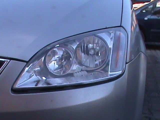 Ford C-max  lampy  zderzak, maska, tylna klapa Kod lakieru D1