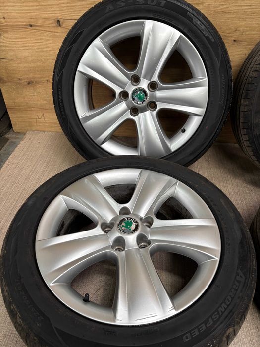 Felgi skoda 5x112 7jx17 et45