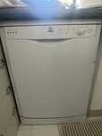 Maquina lava loiça INDESIT