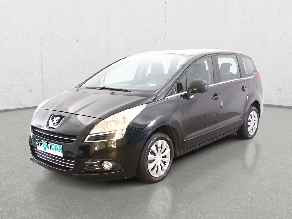 Peugeot 5008 Oszczędny / Praktyczny / Atrakcyjny Cenowo