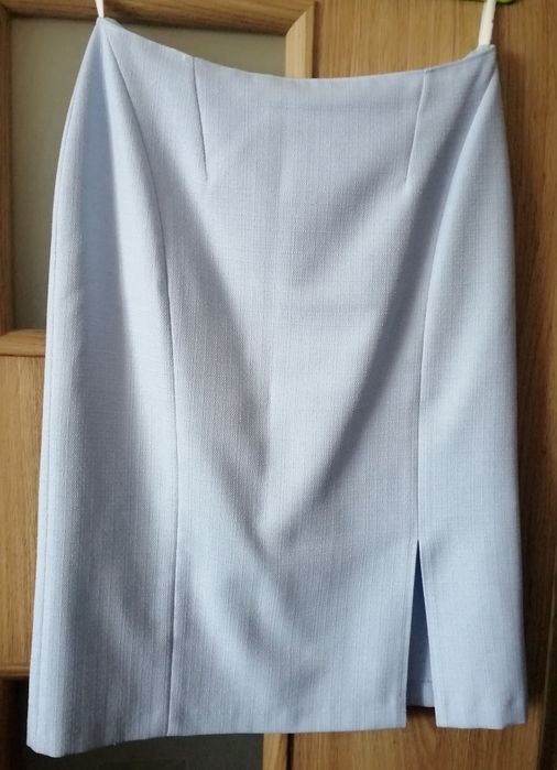 Sprzedam spódnice 38