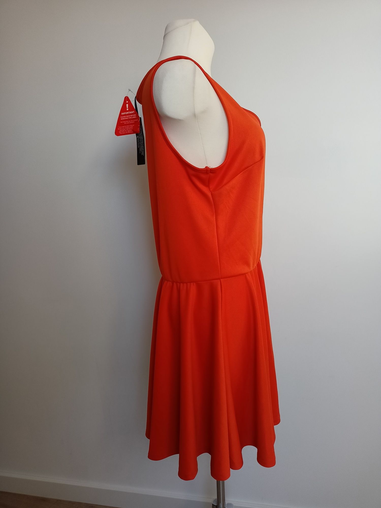 Sukienka pomarańczowa dekolt V spódniczka mini na lato nowa z metkami