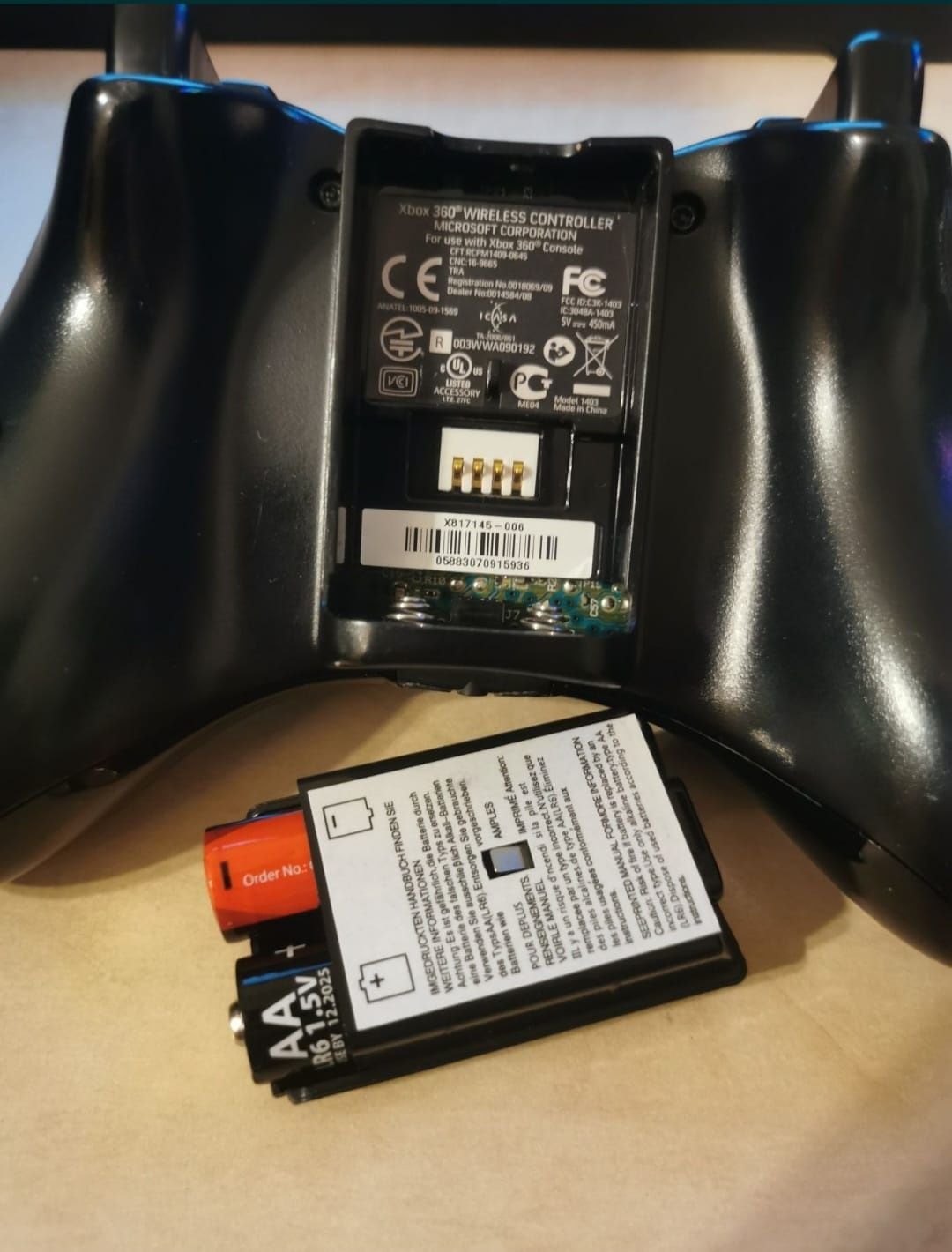Oryginalny pad bezprzewodowy Xbox 360 / PC Microsoft