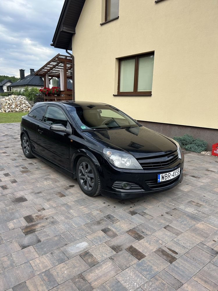 Opel Astra H 1.6 benz.+gaz (OPC Line)