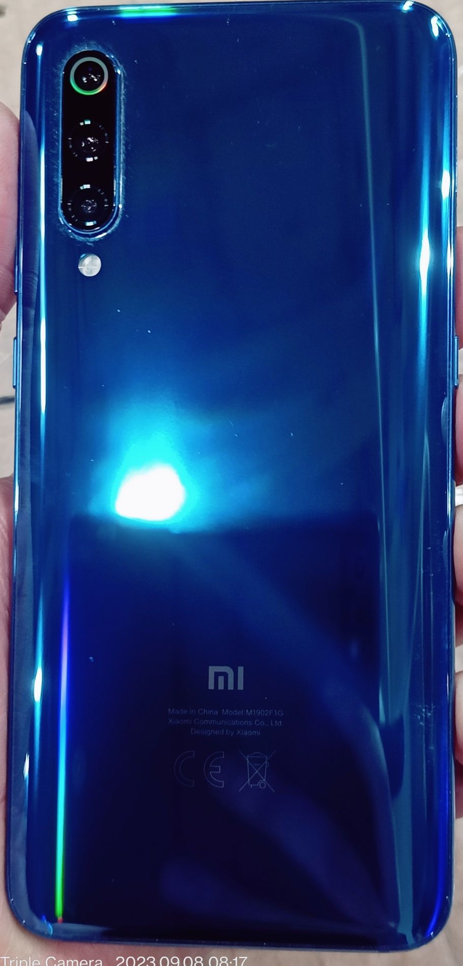 Телефон Xiaomi Mi 9 Флагман