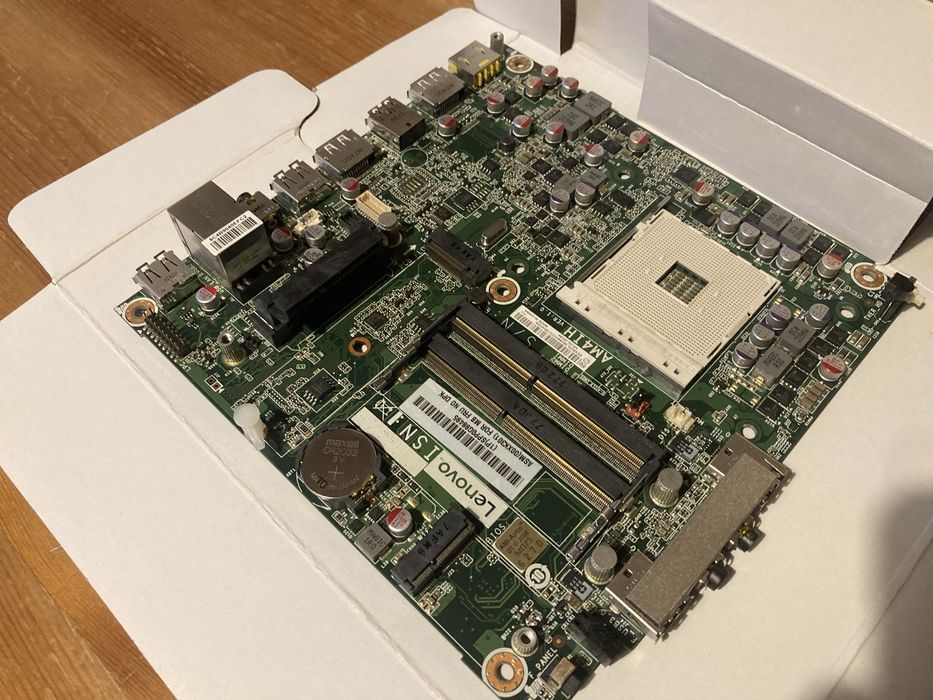 MB Lenovo ThinkCenter M715q Tiny (Gen1 - AMD)64297896788994124