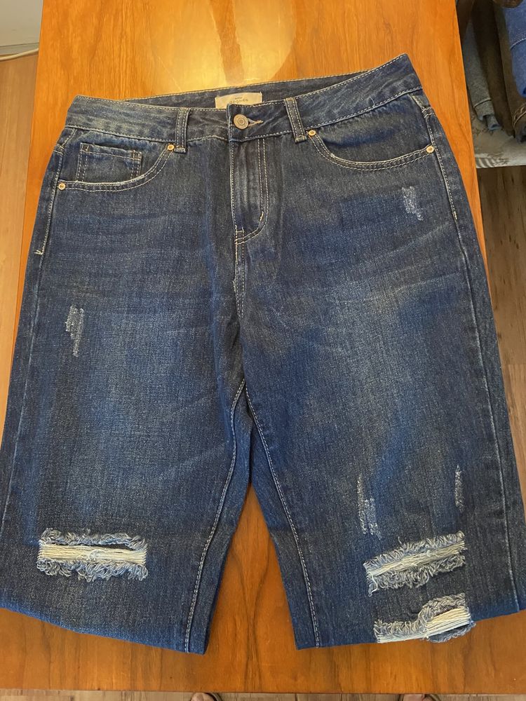 Spodnie damskie jeans firmy MOM goodies