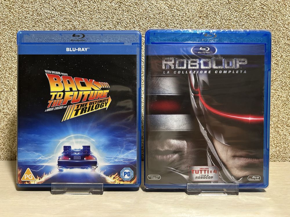 Blu-ray издания Назад в будущее1-3/РобоКоп 1-4/Безумный Макс 1-3