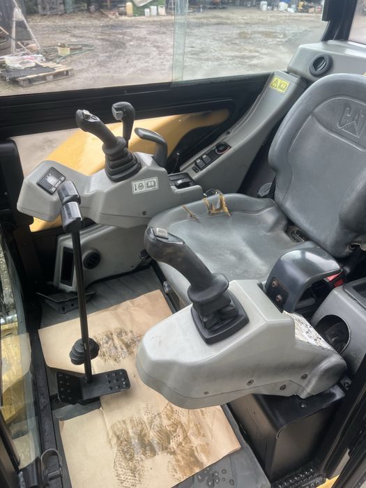 Minikoparka  koparka caterpillar 302.5 Cat jcb yanmar kubota