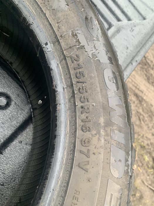 Пара зимової гуми R16 215/55 2023року
