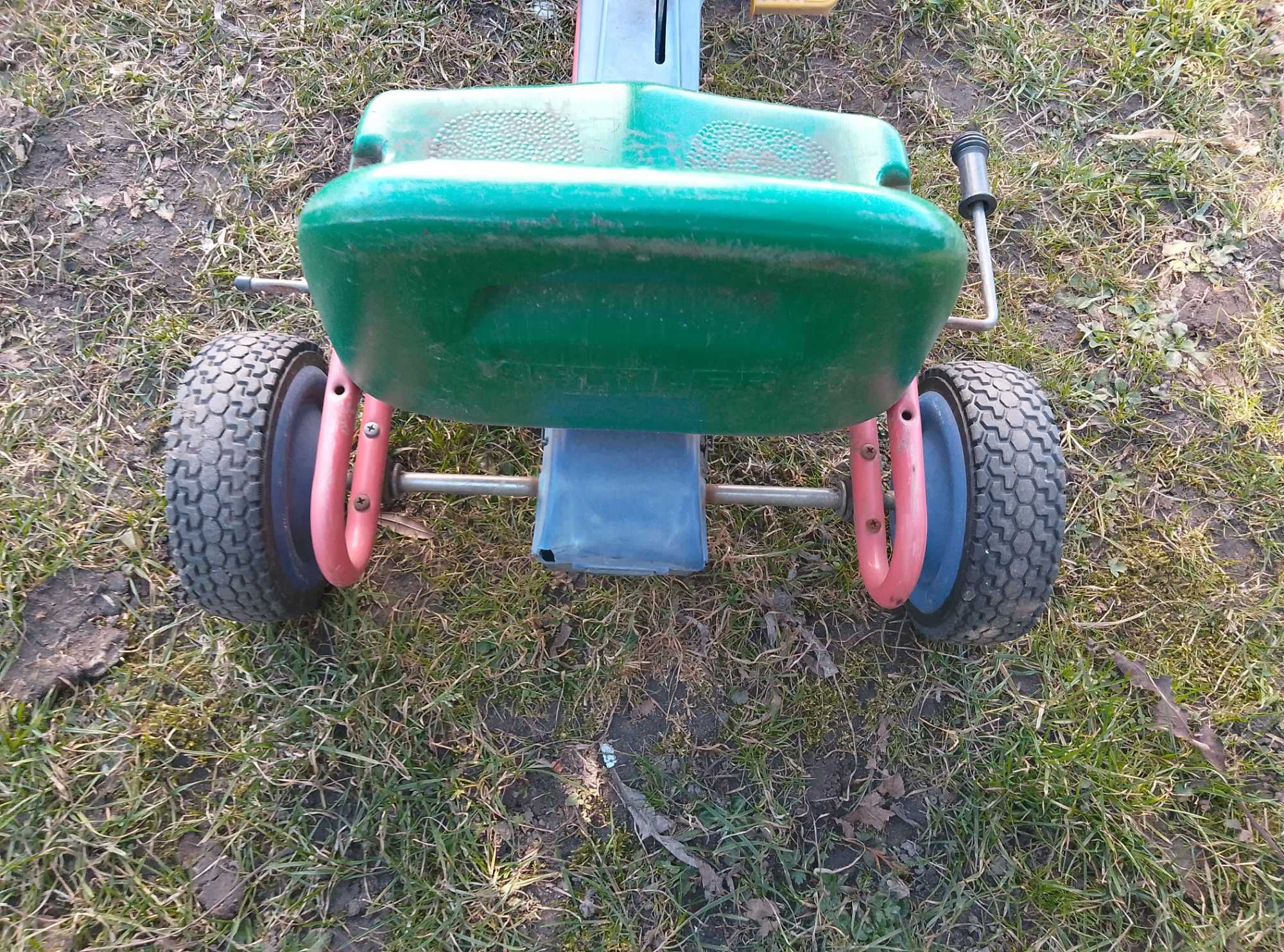 gokart =Kettcar dla  dziecka od 3 do 6 lat na pedały Super