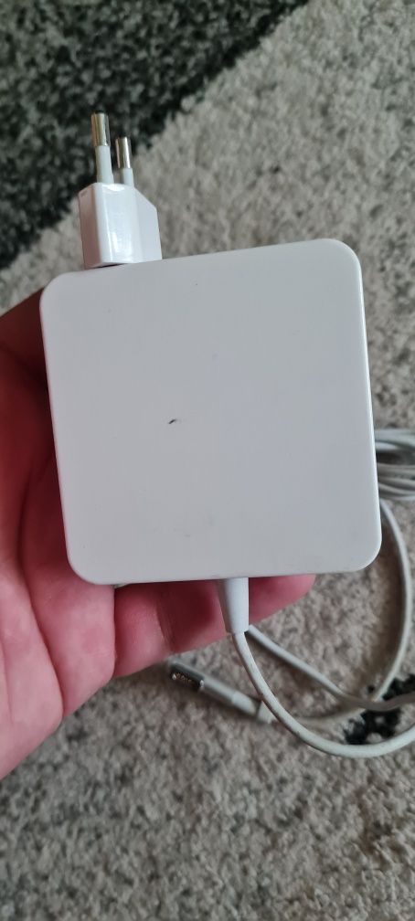 Зарядний пристрій macbook,MacBook Apple,60w