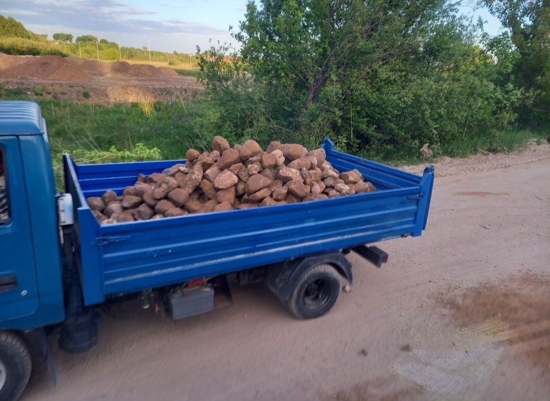 Usługi transportowe wywrotka Dmc 3.5t pozdrawiam!