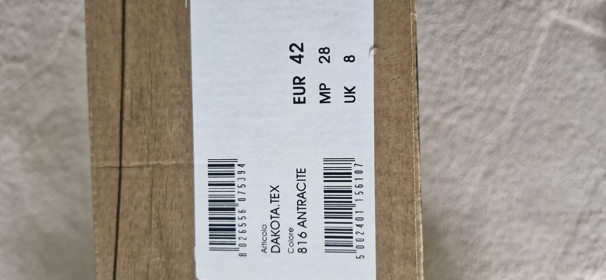 Buty męskie Olang.