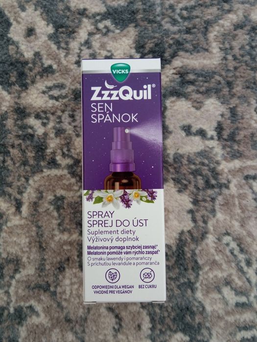 ZzzQuil sen spray do ust z melatoniną 30 ml ułatwia zasypianie