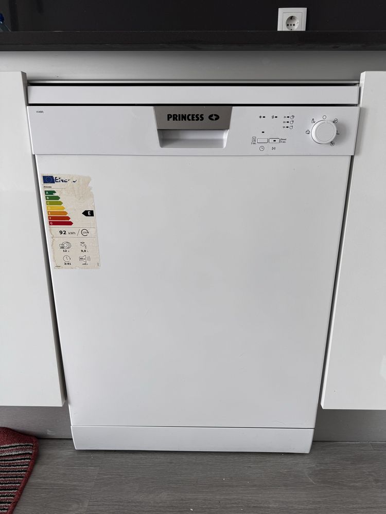 Forno / Maquina Lavar Loica / Microondas