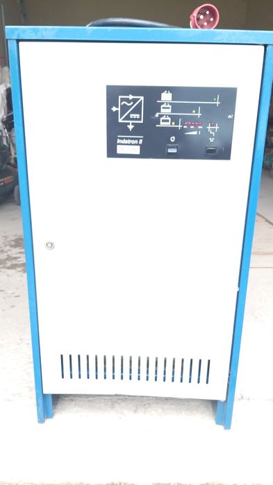 INDATRON 2, зарядний пристрій