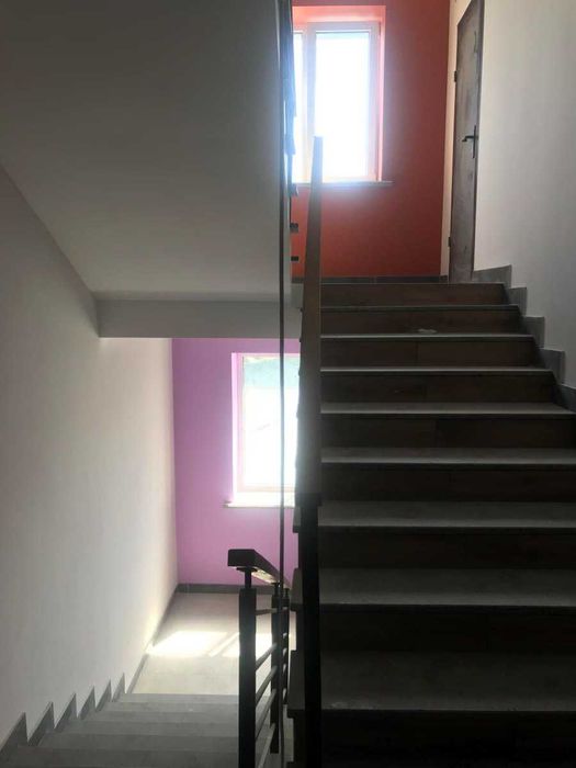 Здана/на документах/Однокімнатна в новобудові поруч парку Шевченка