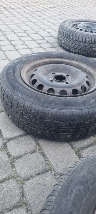 Sprzedam felgi 13 cali 4x100 wraz z oponami od OPLA