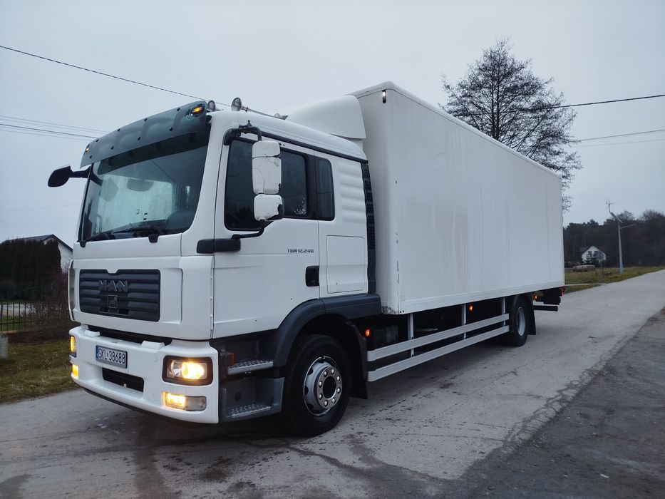Man Tgm 12.240! Automat! Kontener 7 m! Winda! Koła 19.5!