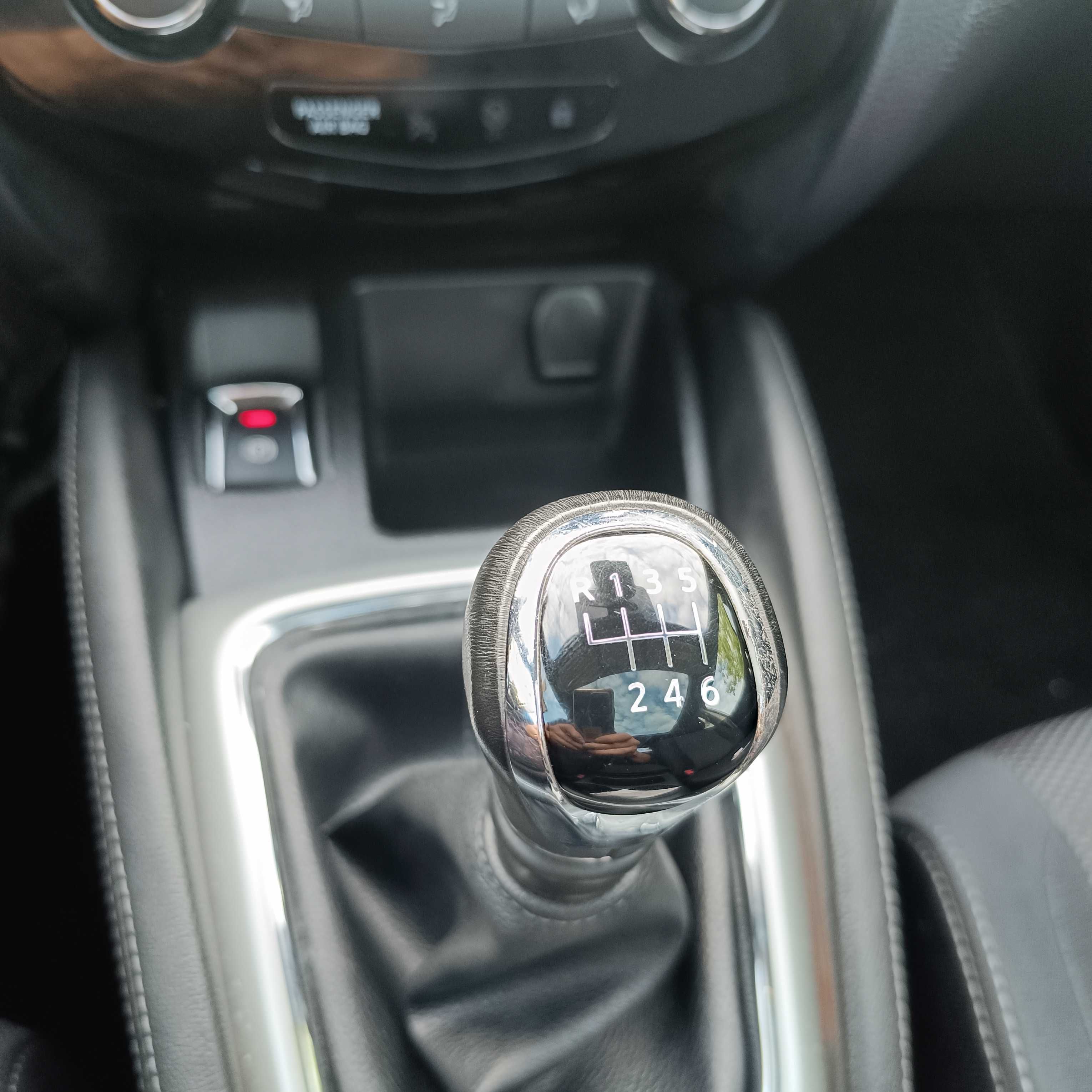 Oportunidade para revenda apenas 111000 km Nissan qashqai 1600 diesel