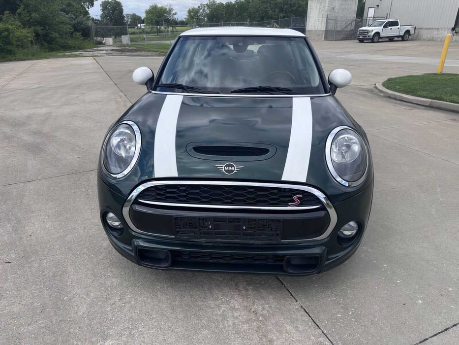 MINI Cooper      2019
