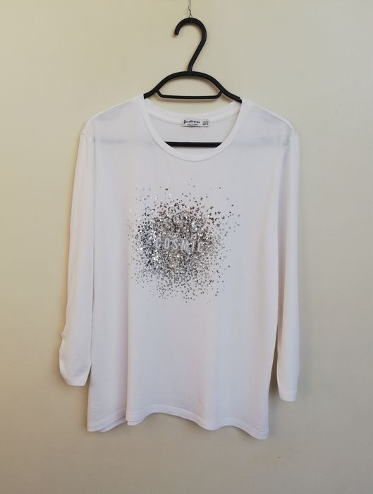 Blusa branca da marca Stradivarius - T. XL