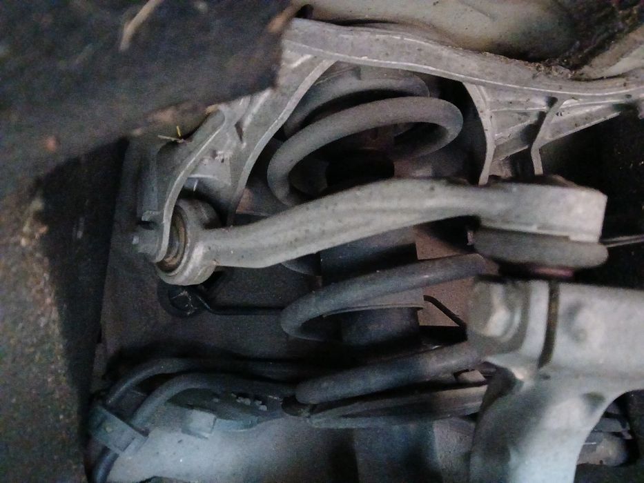 Braço de suspensão frente direito AUDI A4 Avant (8K5, B8)