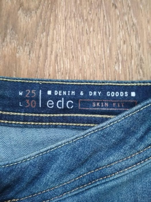Класні джинси edc by Esprit