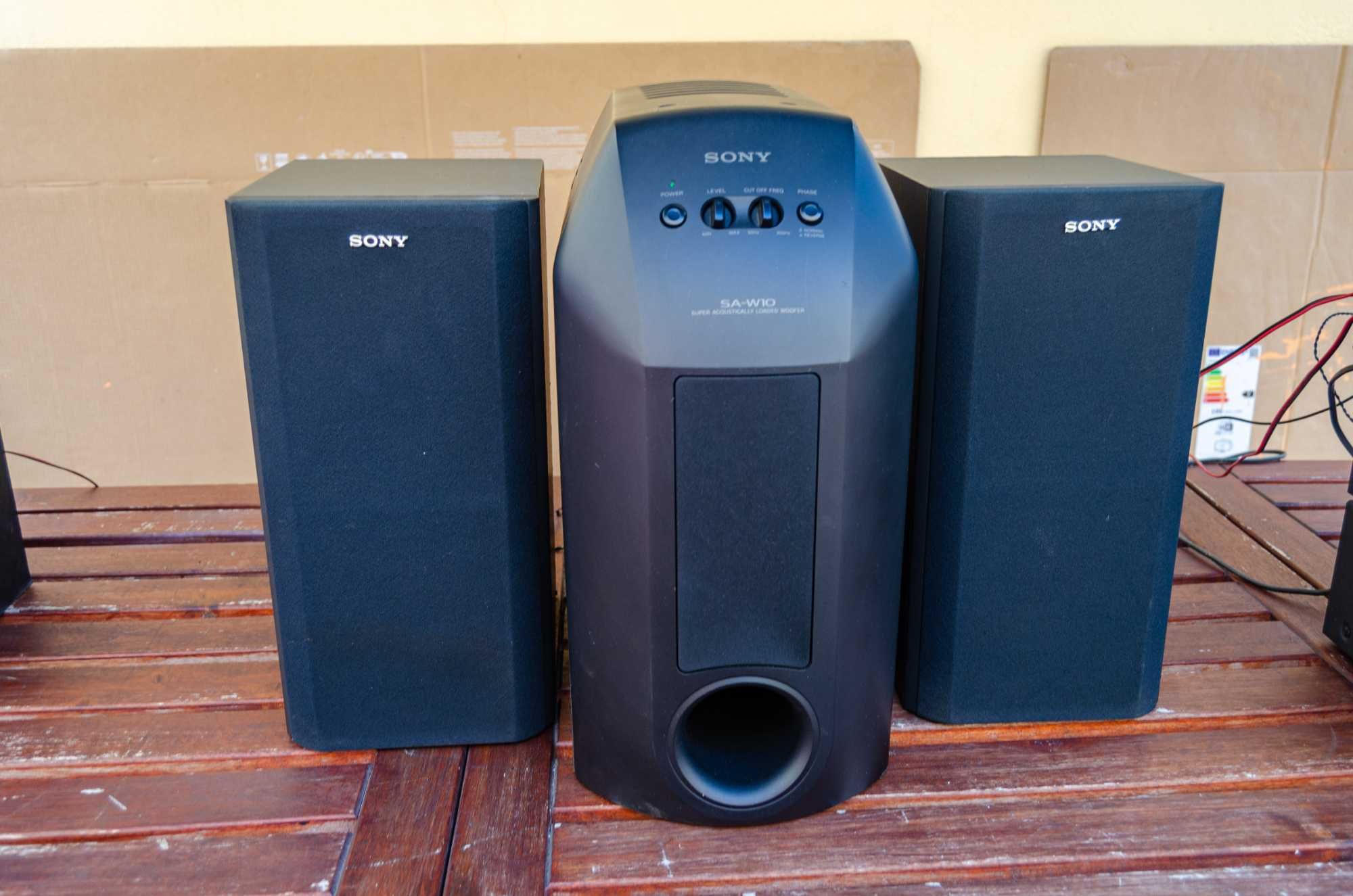 Subwoofer Sony SA-W10 e Colunas SS-H2600