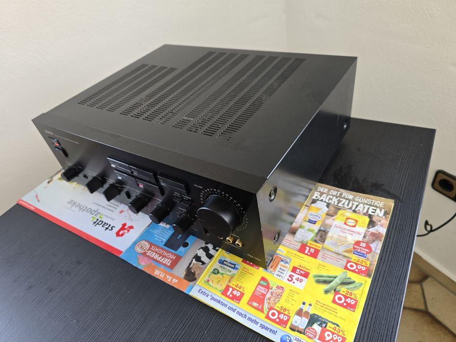 Підсилювач Denon PMA 700v