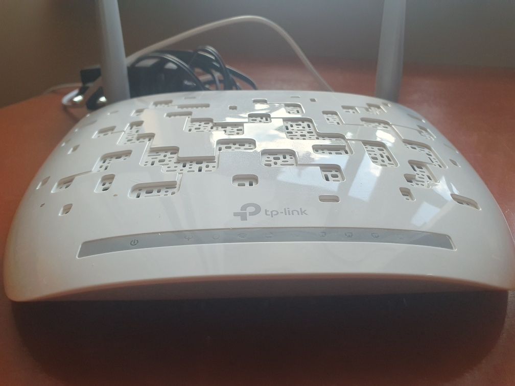Router WiFi TP-LINK  TD-W8968